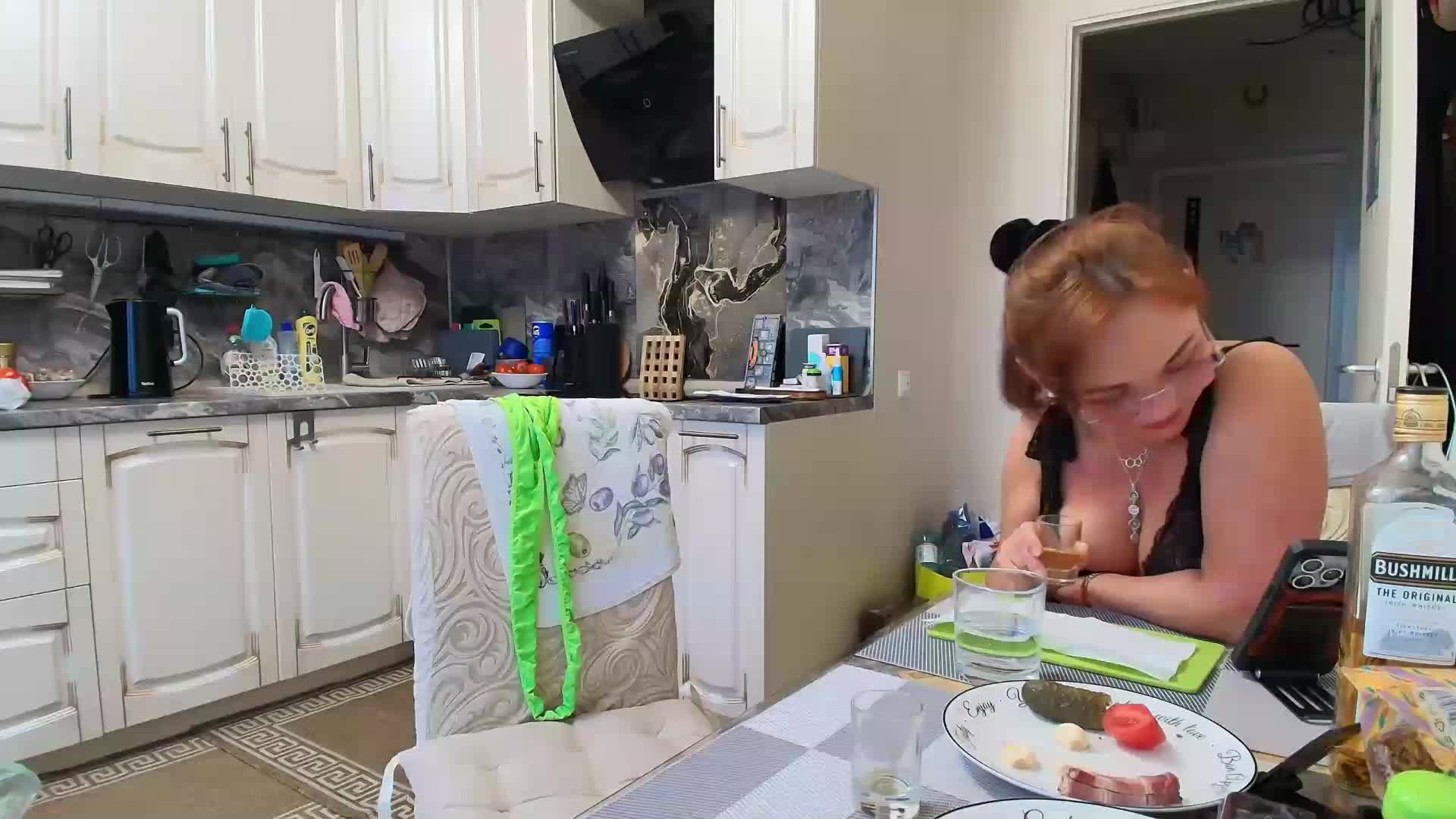 RigliBiz Cam Model Chat April 27, 2026