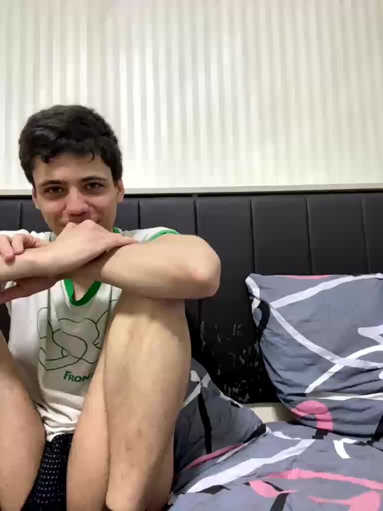 zaebokroom999 Cam Model Chat April 27, 2026