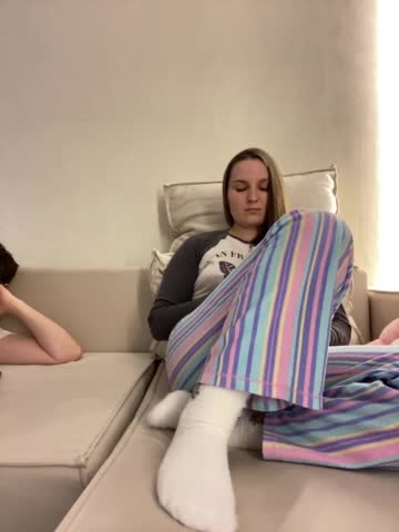 Annafirepussy Cam Model Chat April 27, 2026