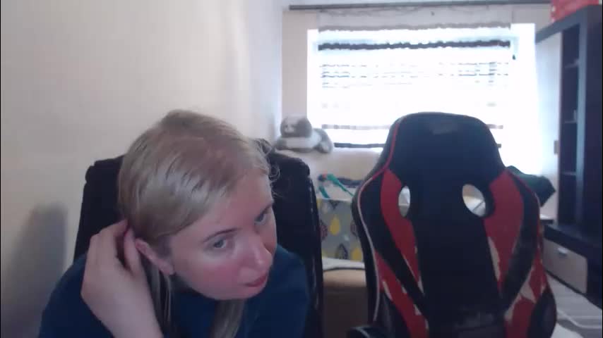 jenisandpeter Cam Model Chat April 27, 2026