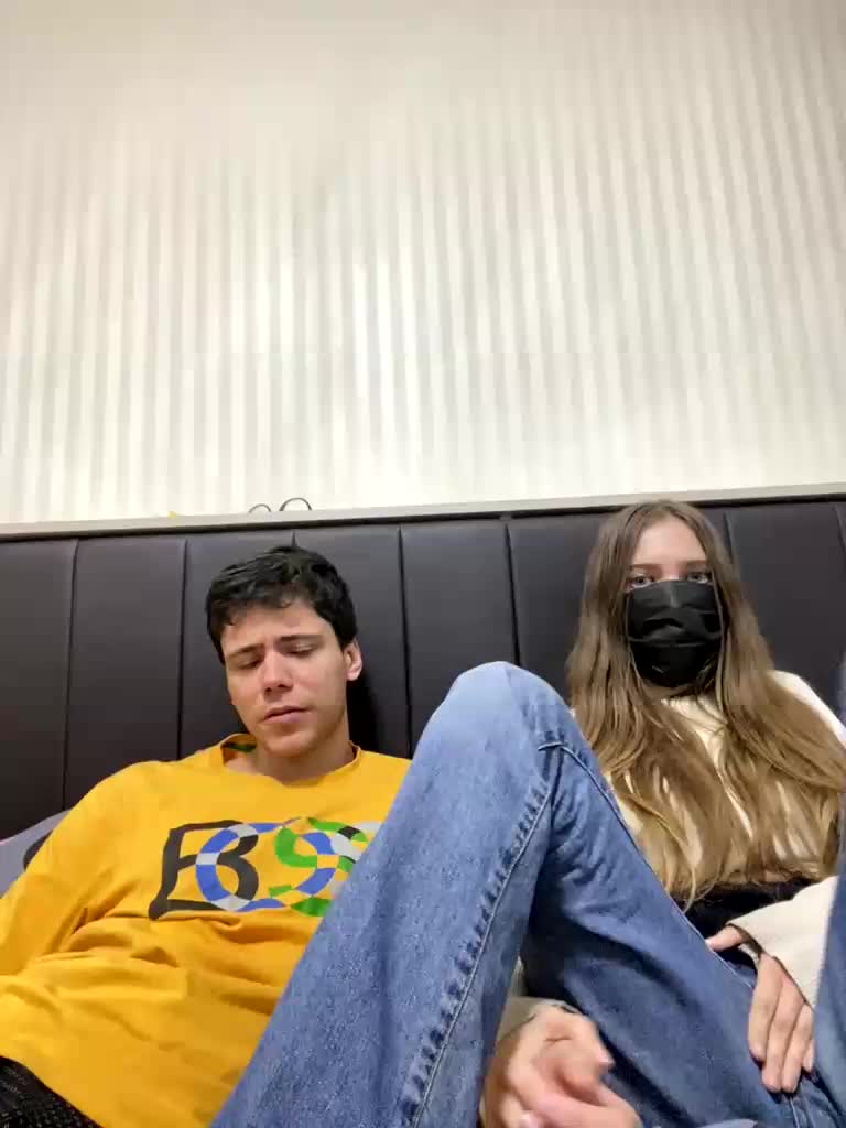 zaebokroom999 Cam Model Chat April 27, 2026