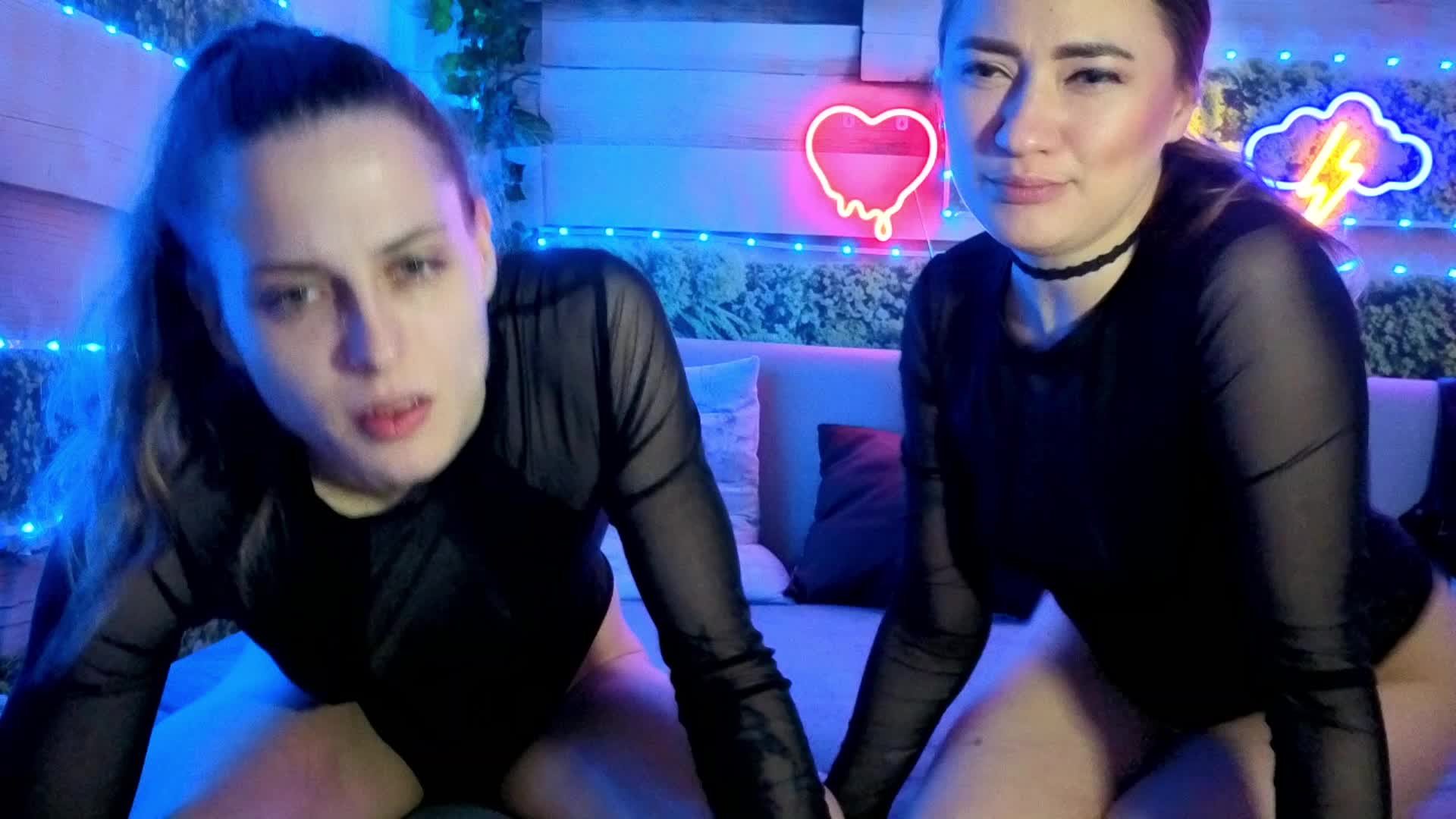 2Laski2 Cam Model Chat April 28, 2026