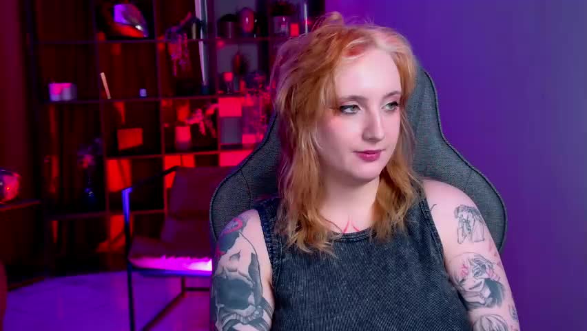 asheluck Cam Model Chat April 28, 2026