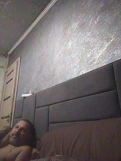 Cleopatra1990 Cam Model Chat April 29, 2026