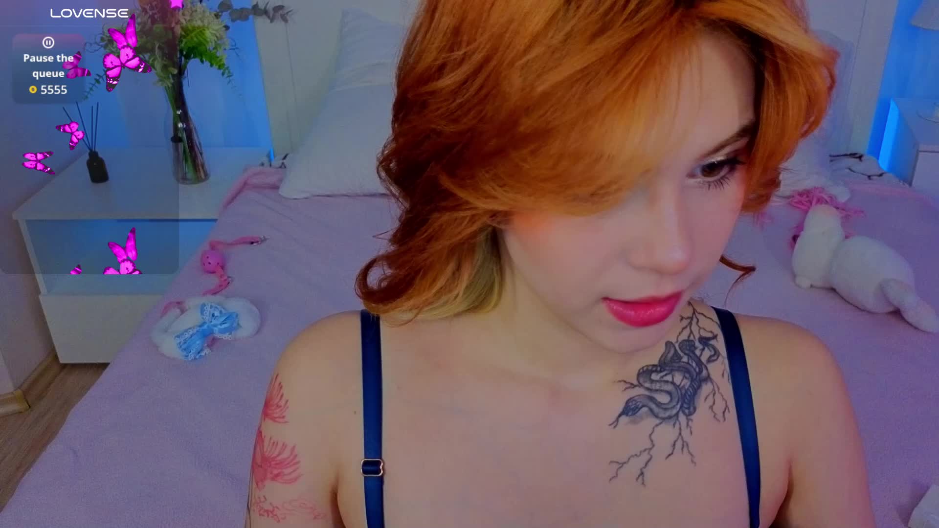 CoralineJones Cam Model Chat April 30, 2026