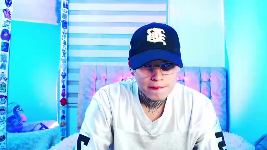 _justinmoon2 Cam Model Chat May 1, 2026