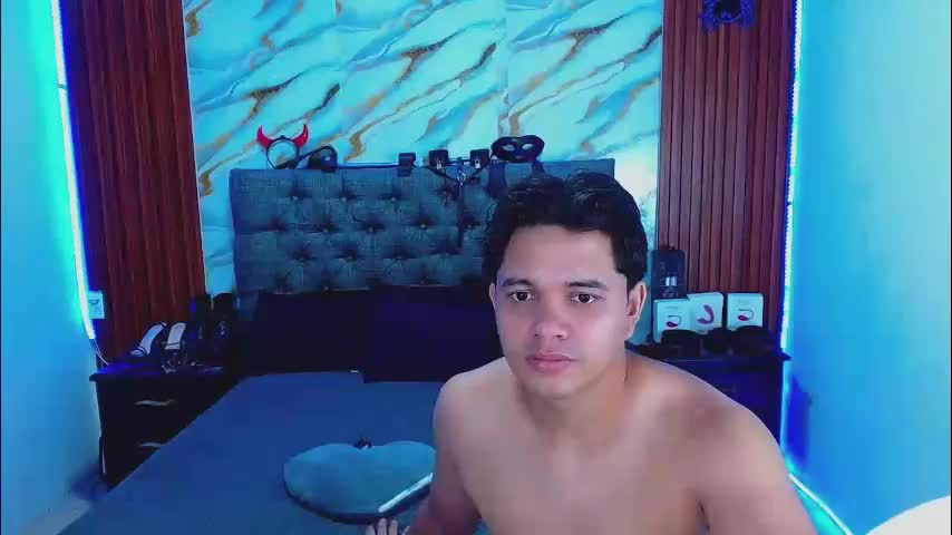 crisandmery Cam Model Chat May 1, 2026