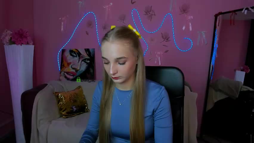 rachel_starlight Cam Model Chat May 1, 2026