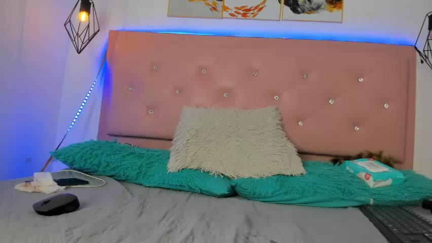 christy__ass Cam Model Chat May 1, 2026