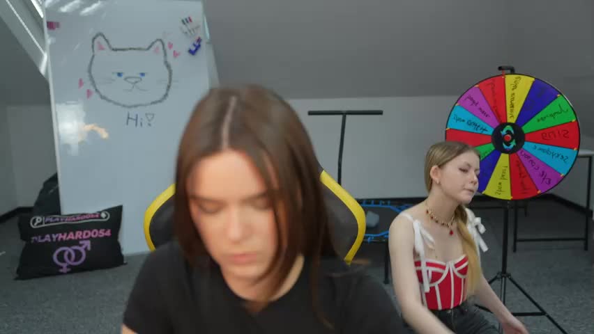 livehub054 Cam Model Chat May 1, 2026