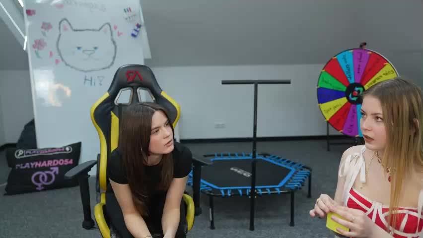 livehub054 Cam Model Chat May 1, 2026