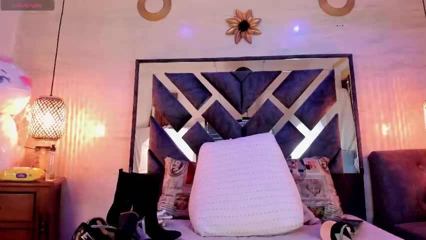 bella_volup Cam Model Chat May 2, 2026