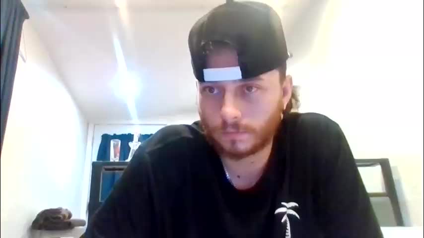cloudyydayzz Cam Model Chat May 2, 2026