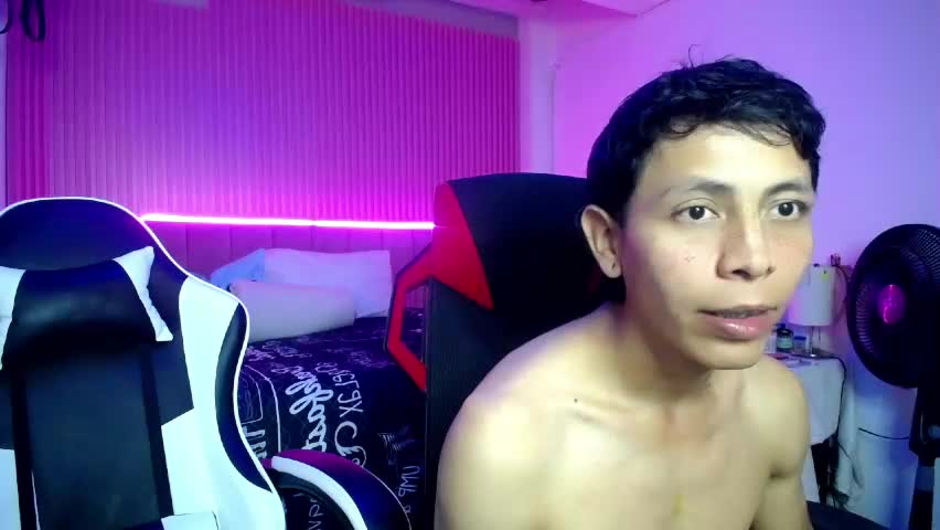 sonic_jess07 Cam Model Chat May 3, 2026