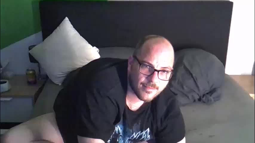 real_amateur_couple Cam Model Chat May 6, 2026