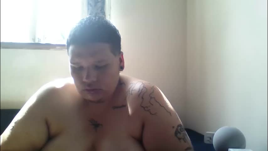 yulandval Cam Model Chat May 6, 2026