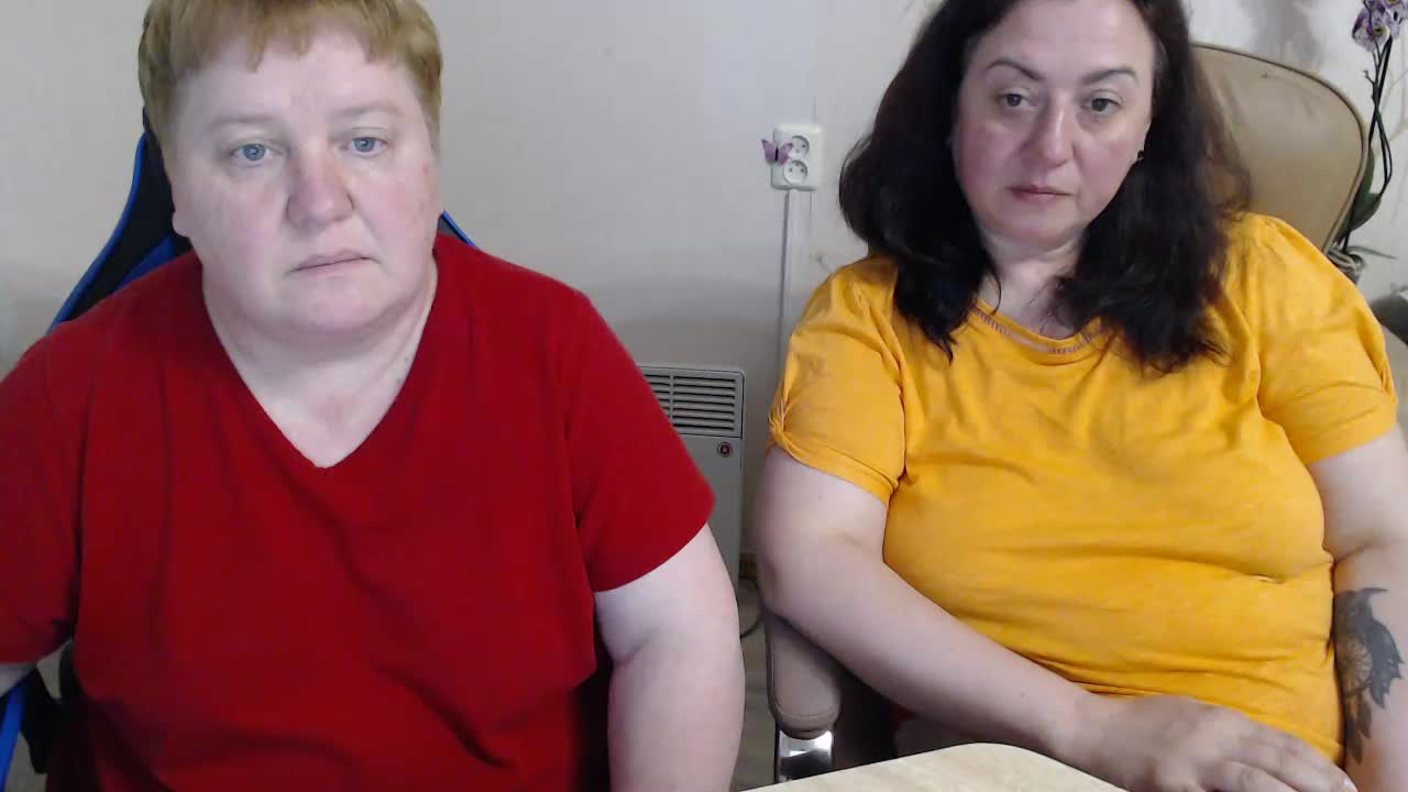 XMollyJaneEX Cam Model Chat May 8, 2026