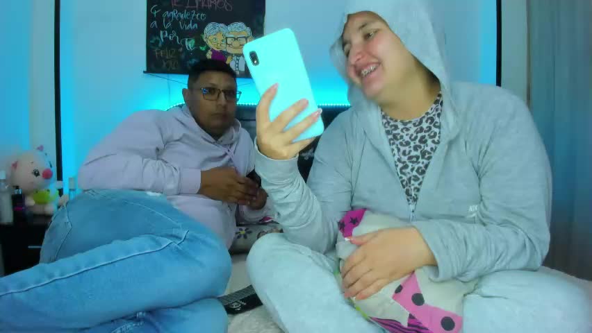 ari_and_abdiel Cam Model Chat May 8, 2026