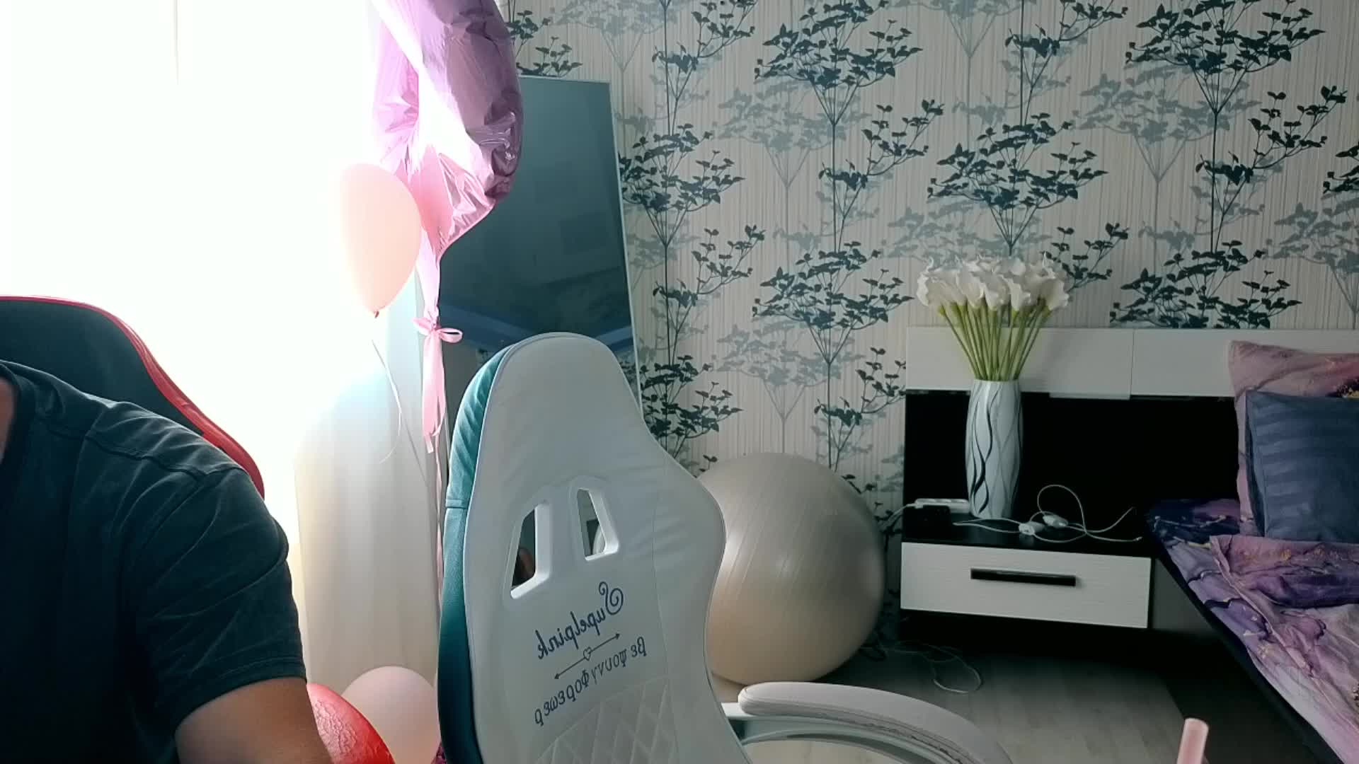 Cornflakes Cam Model Chat May 8, 2026