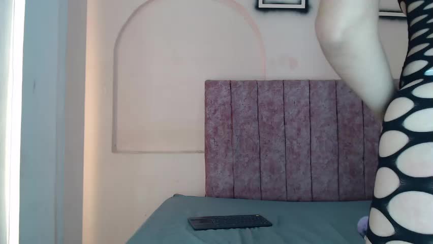 sweet_sofi20 Cam Model Chat May 8, 2026