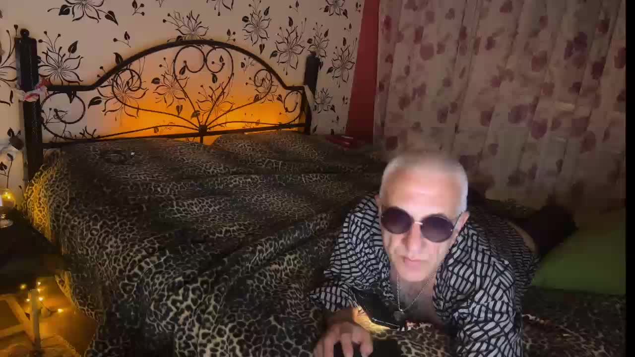 StellarTeam Cam Model Chat May 8, 2026