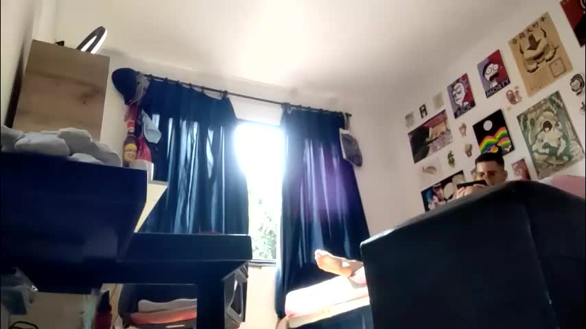 juancamillr Cam Model Chat May 8, 2026