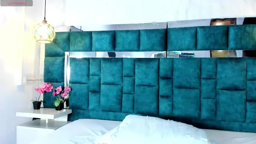 _bonnyandclyde Cam Model Chat May 9, 2026