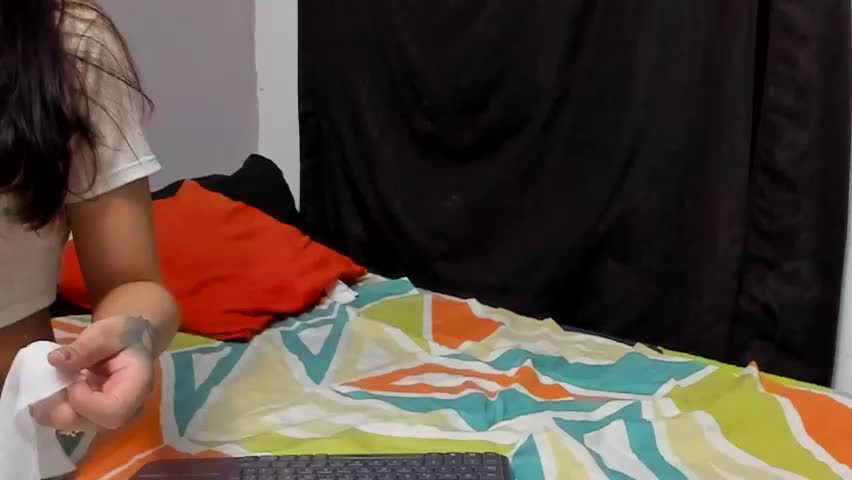 juanftmaria2 Cam Model Chat May 9, 2026