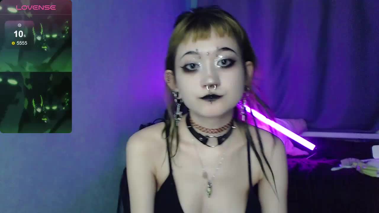 Trish-Taylor Cam Model Chat May 14, 2026