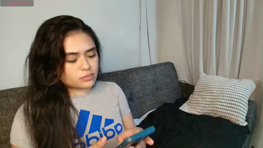 thaisadara24 Cam Model Chat May 15, 2026