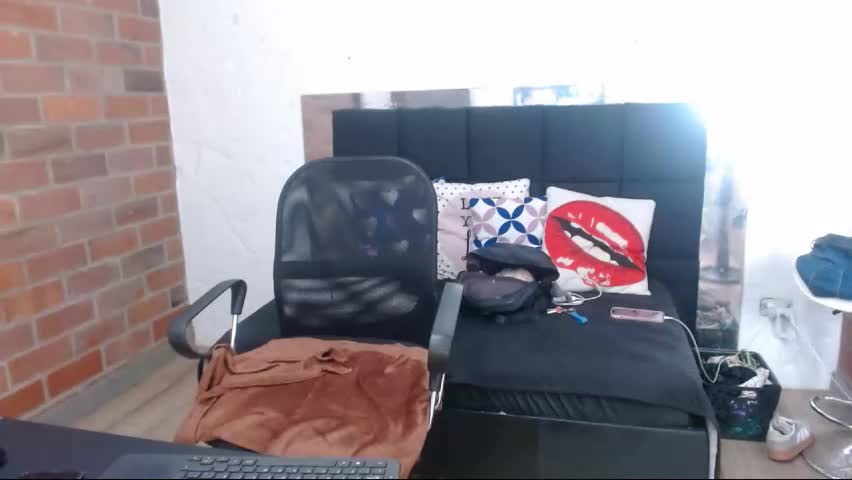 selena_tits_ Cam Model Chat May 28, 2026