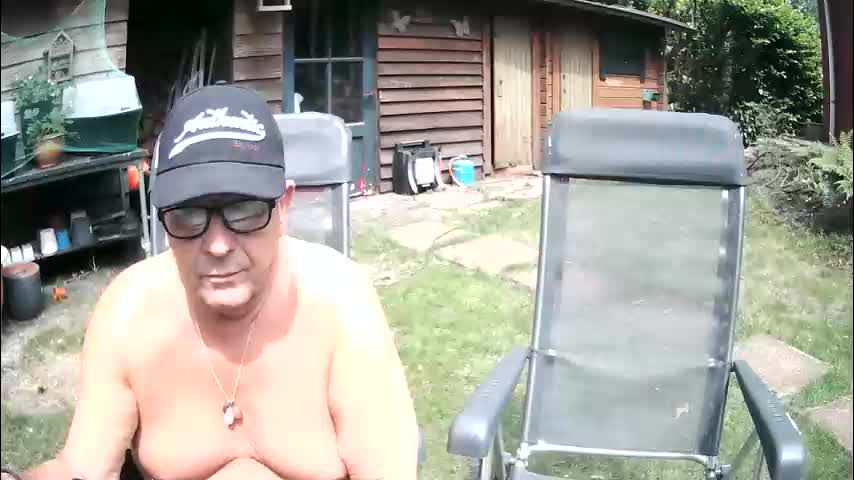 woodwurm Cam Model Chat June 2, 2026