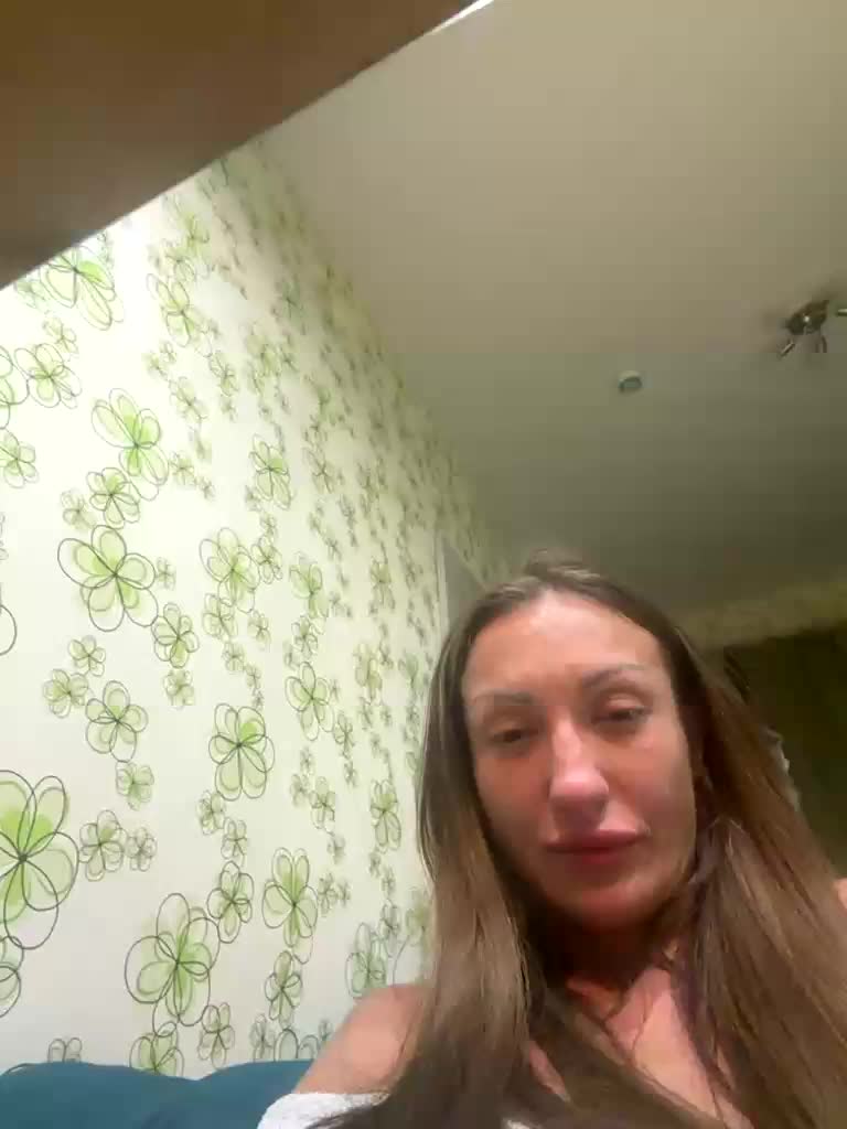 DenAnna77 Cam Model Chat June 2, 2026