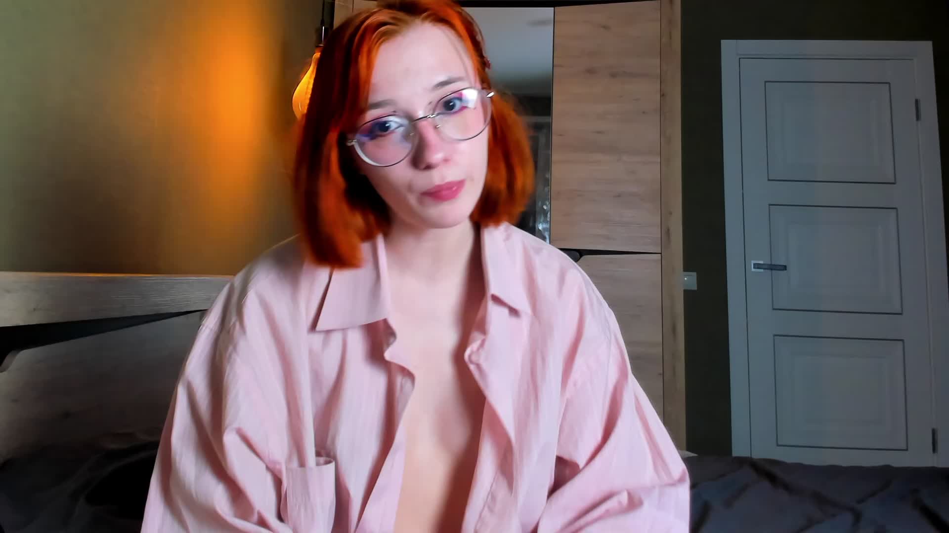 Dark-Willlow Cam Model Chat June 2, 2026