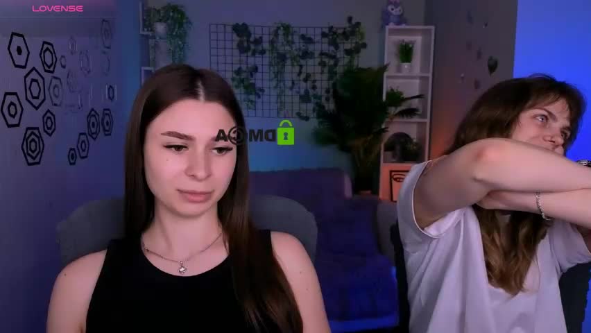 flora_ri Cam Model Chat June 5, 2026