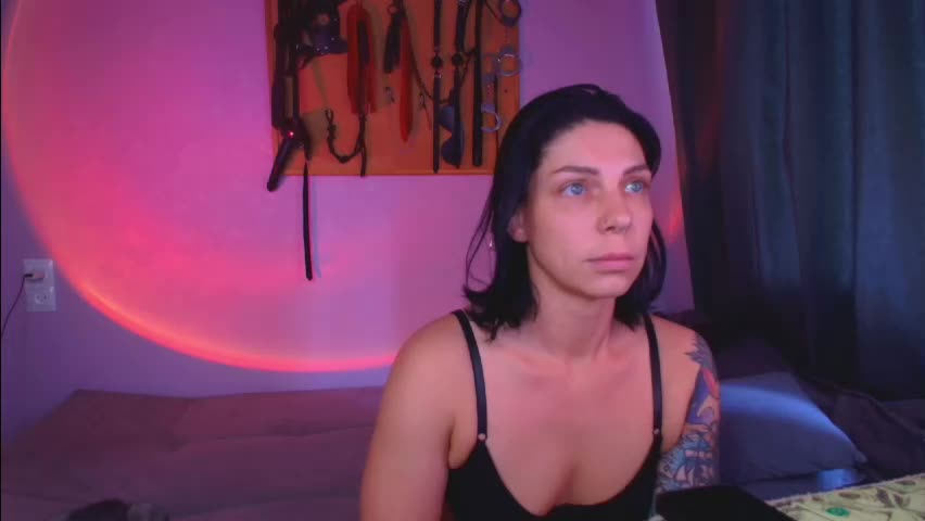 rollamoonshine Cam Model Chat June 7, 2026