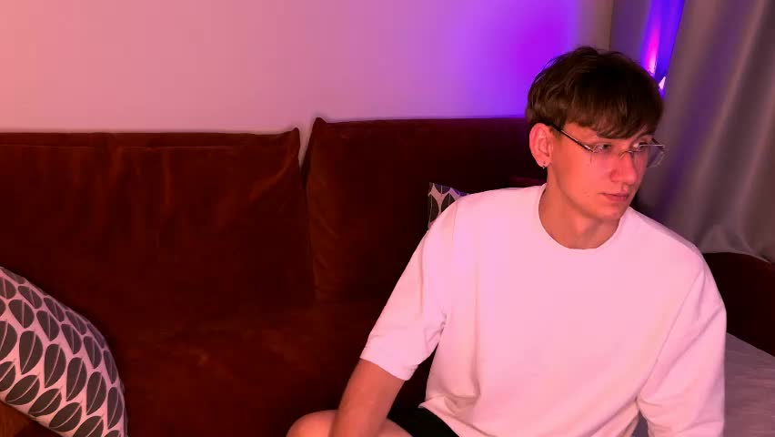 the_spark_diaries Cam Model Chat June 7, 2026