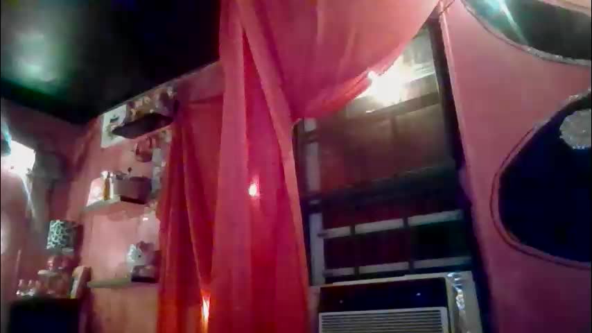 twizzytoxic22 Cam Model Chat June 7, 2026