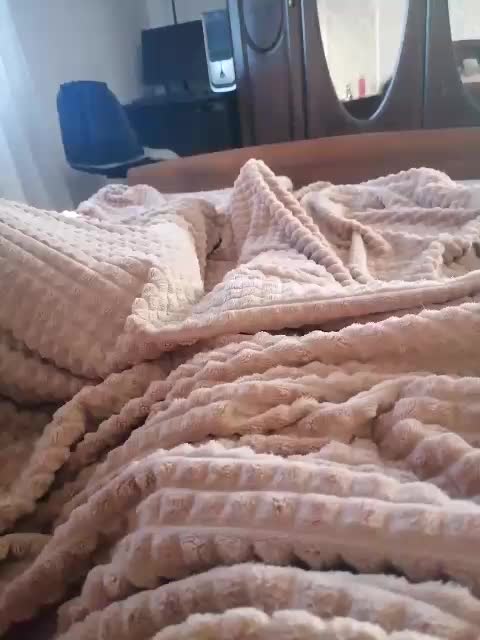 TISE Cam Model Chat June 9, 2026