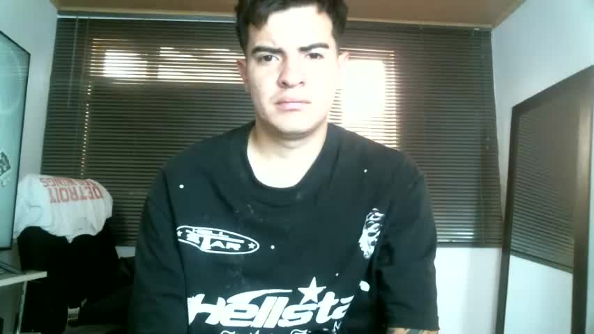 franccesco_699 Cam Model Chat June 12, 2026