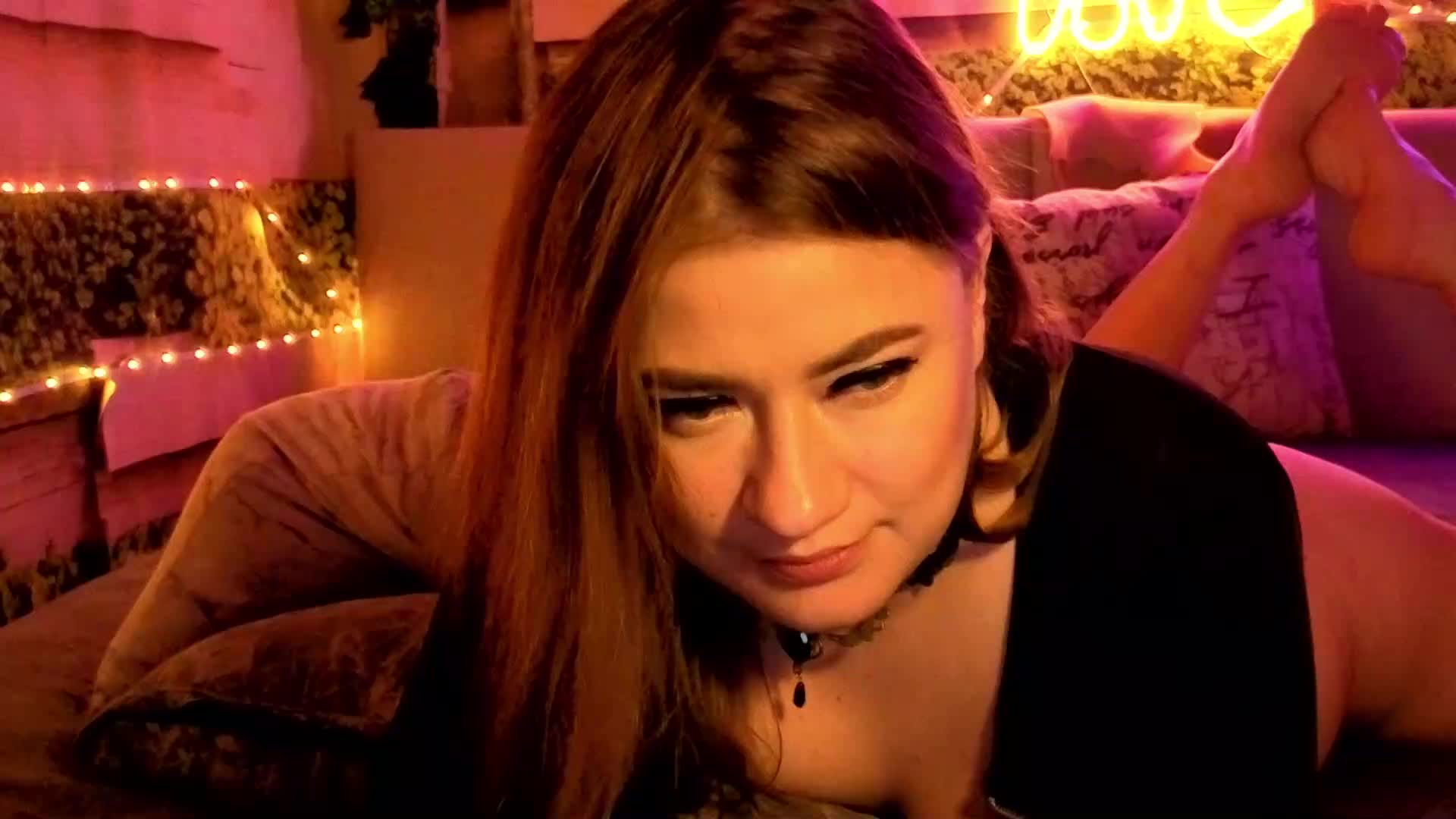 2Laski2 Cam Model Chat June 14, 2026