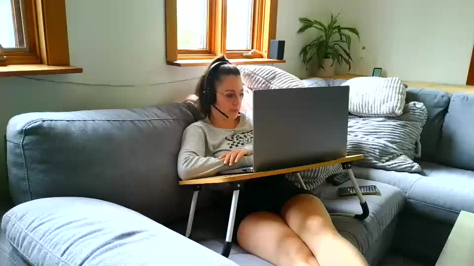 emyxxl Cam Model Chat June 23, 2026