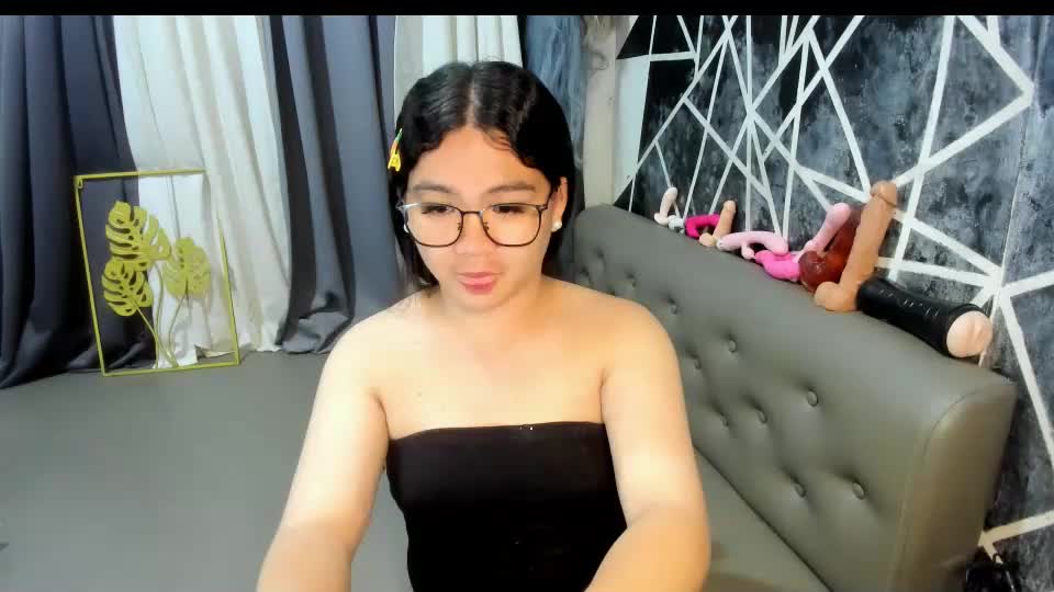 ur_sexychubbytrans Cam Model Chat June 23, 2026