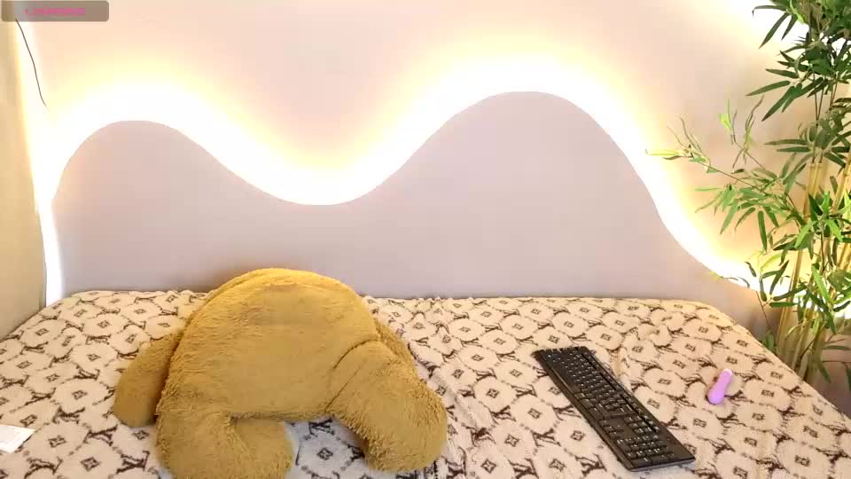 sophi_and_dereck Cam Model Chat June 23, 2026