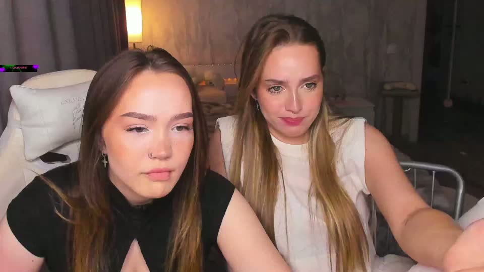 top_twins Cam Model Chat June 23, 2026