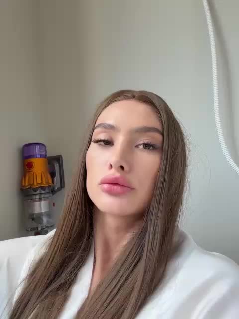 AnikaSex Cam Model Chat June 23, 2026