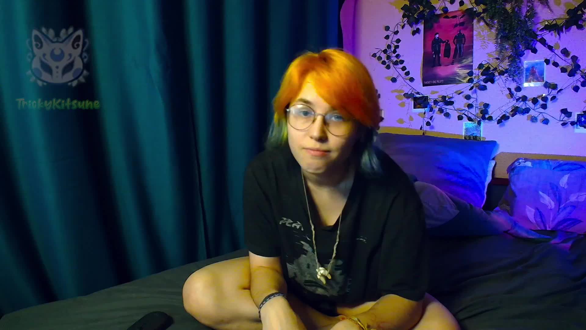 Tricky_Kitsune Cam Model Chat June 24, 2026