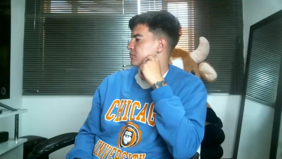 franccesco_699 Cam Model Chat June 25, 2026