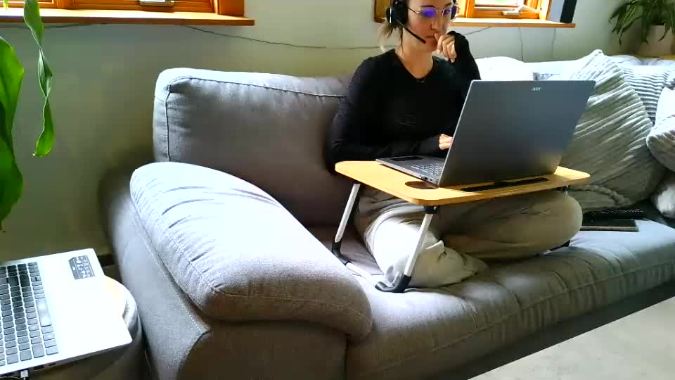 emyxxl Cam Model Chat June 27, 2026
