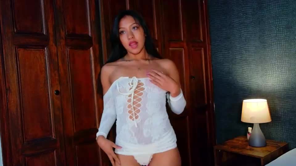 sharlottjoness Cam Model Chat July 1, 2026